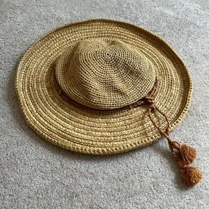 Helen Kaminski Beige 100% Raffia Woven Sun Hat